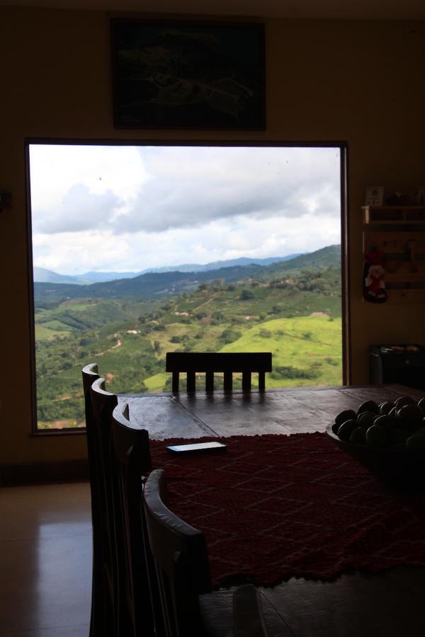 Hostel Sitio Girassol Caconde Zewnętrze zdjęcie