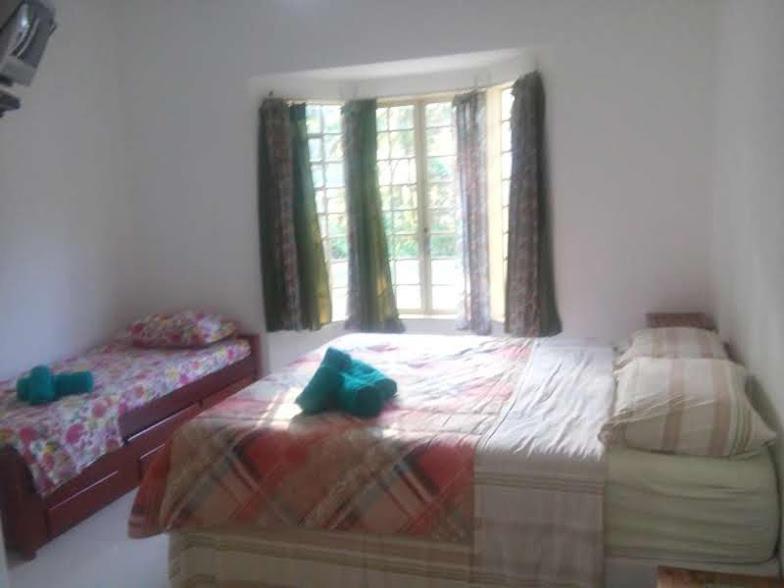 Hostel Sitio Girassol Caconde Zewnętrze zdjęcie